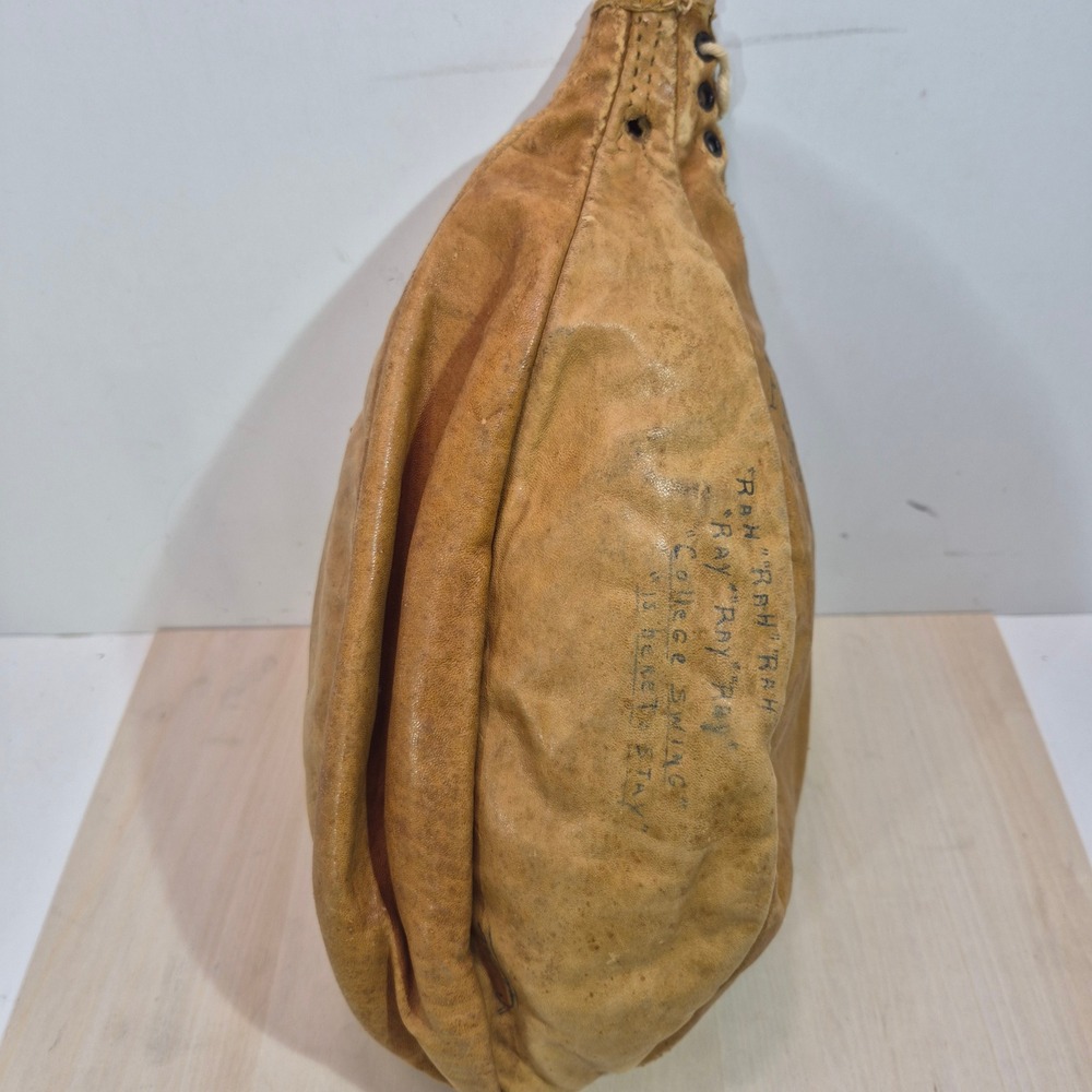 Vintage Hutch SR Genuine Leather Speed Bag Inscribed Phillies Blackhawk Boxing - Picture 3 of 7